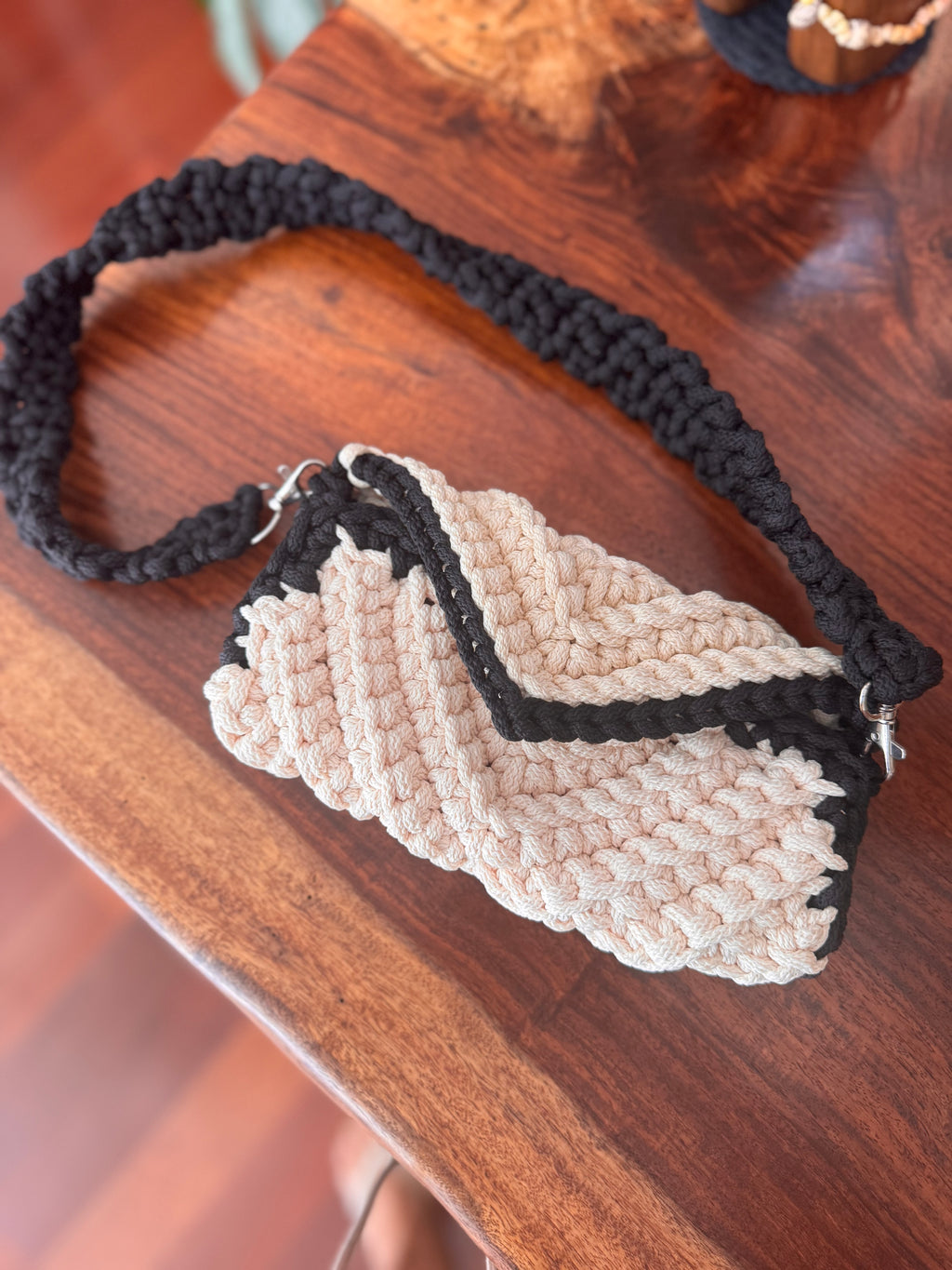 Diamond black & white